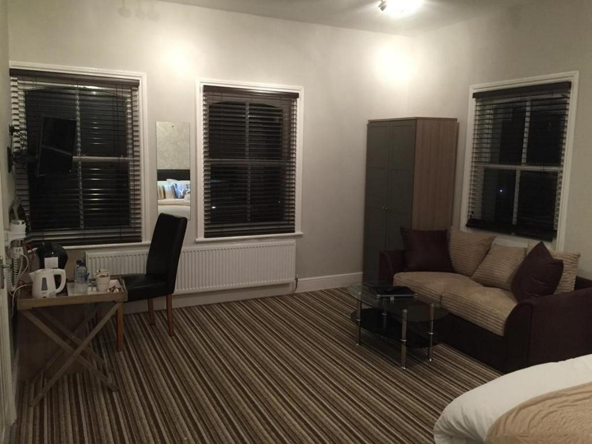 The Mowbray Bed & Breakfast Eastbourne Bagian luar foto