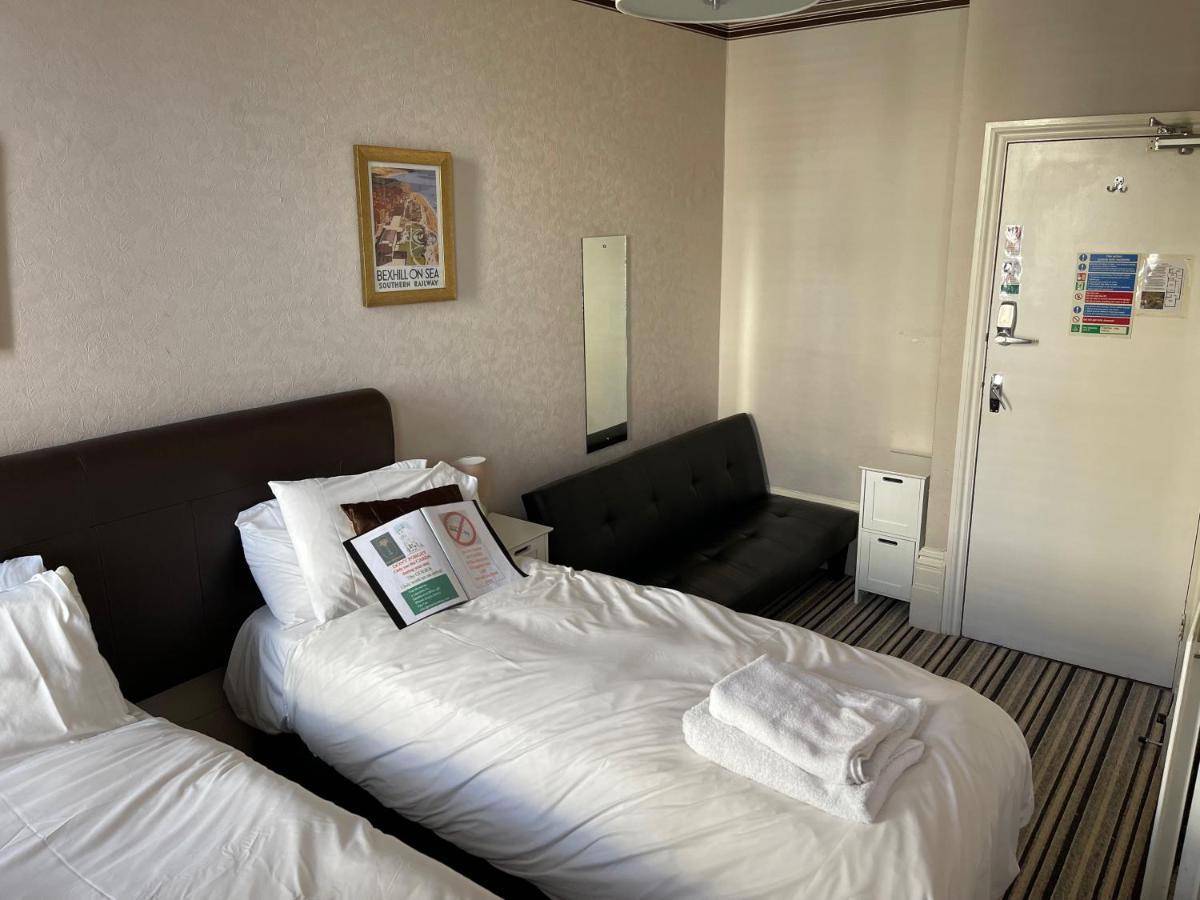 The Mowbray Bed & Breakfast Eastbourne Bagian luar foto