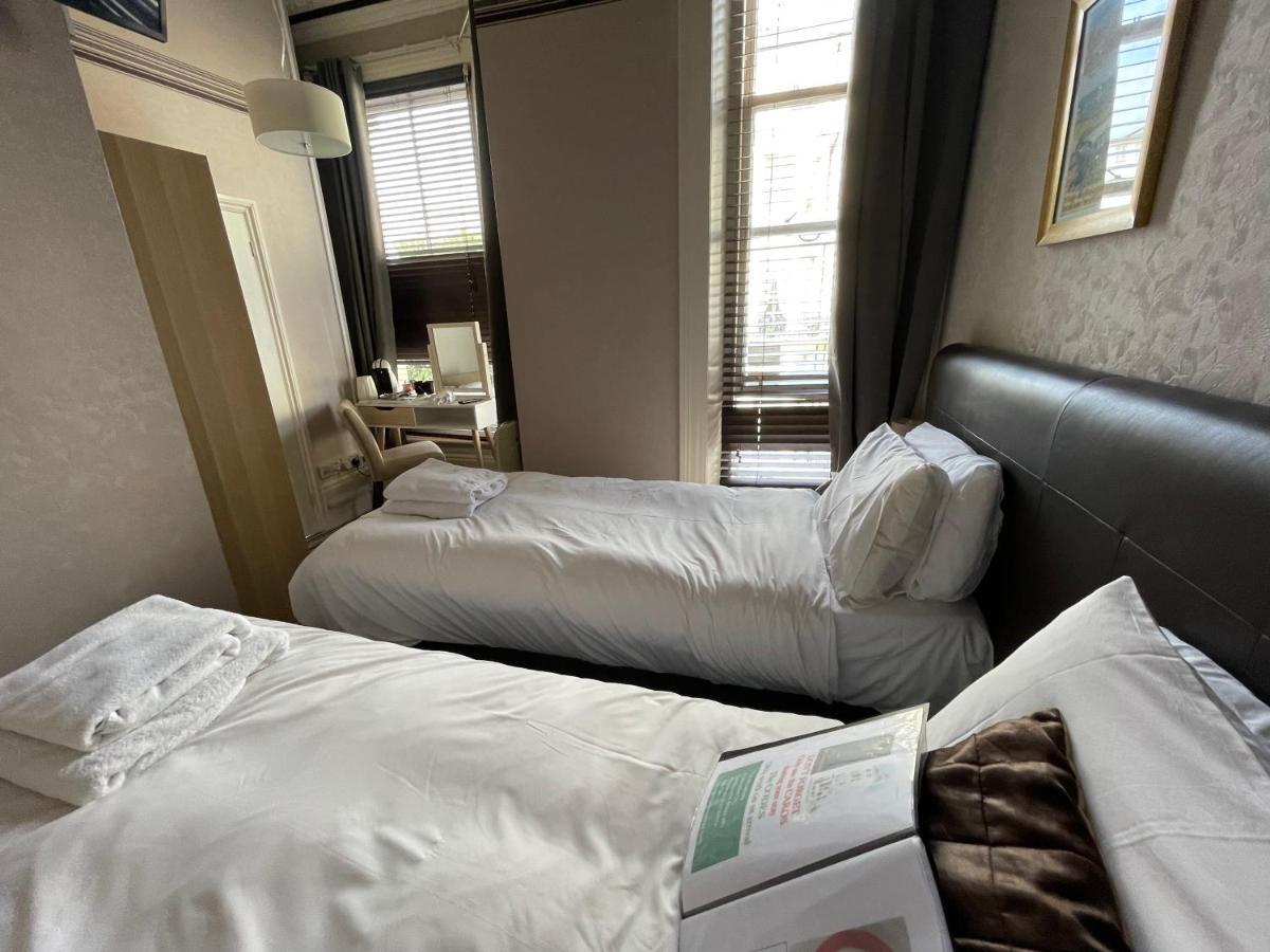 The Mowbray Bed & Breakfast Eastbourne Bagian luar foto