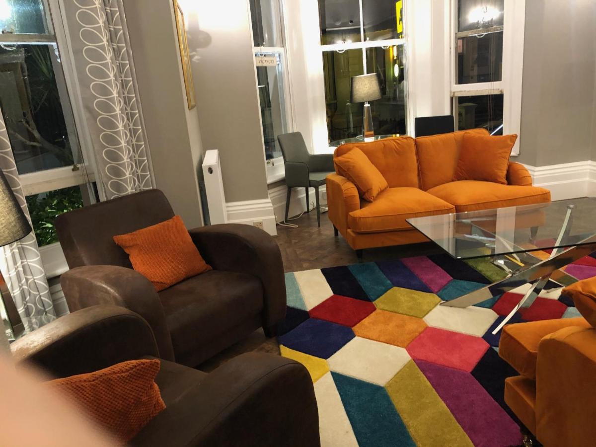 The Mowbray Bed & Breakfast Eastbourne Bagian luar foto