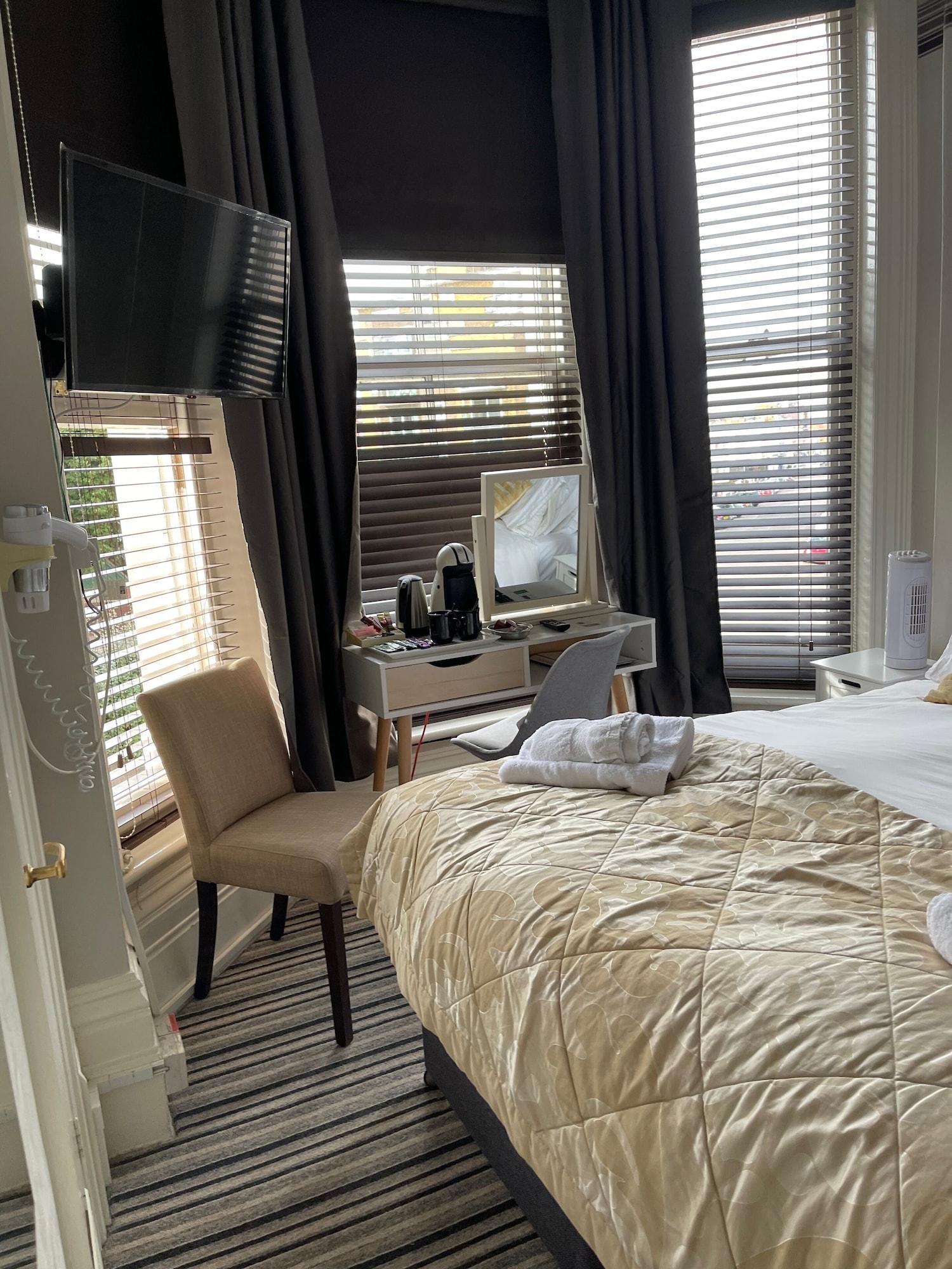 The Mowbray Bed & Breakfast Eastbourne Bagian luar foto