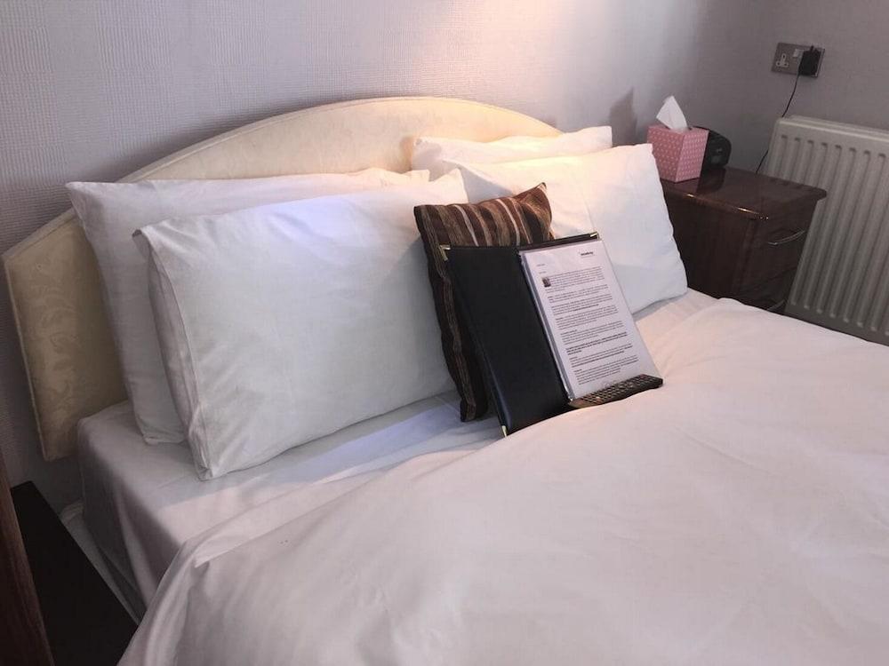 The Mowbray Bed & Breakfast Eastbourne Bagian luar foto